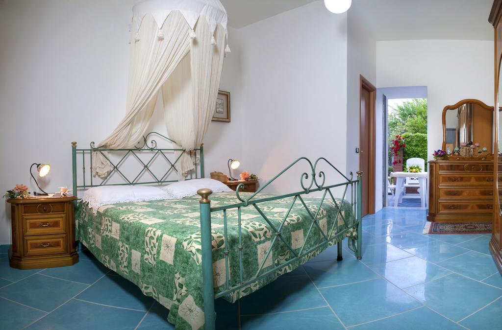 Casa Vacanza Alice & Mari Ascea Cameră foto